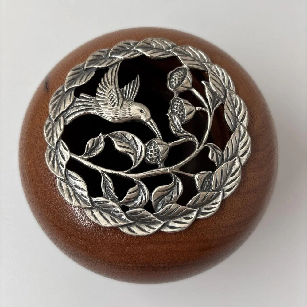 VTG Wood Round Bowl Pewter Humming Bird Lid Jewelry Keepsake Box Potpourri